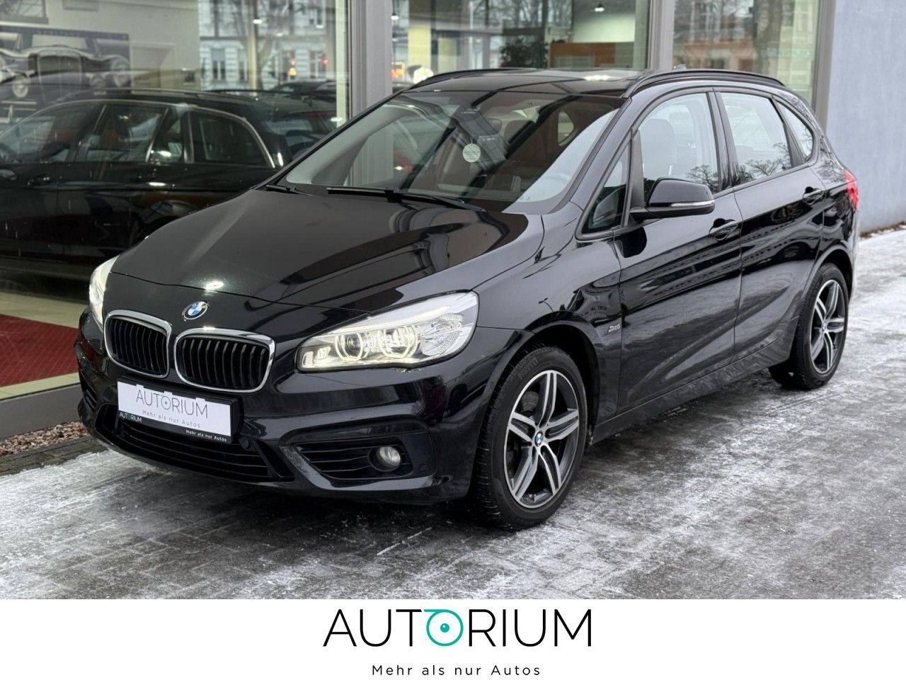 BMW 220 D Active Tourer Sport Line LED PAN LEDER HUD
