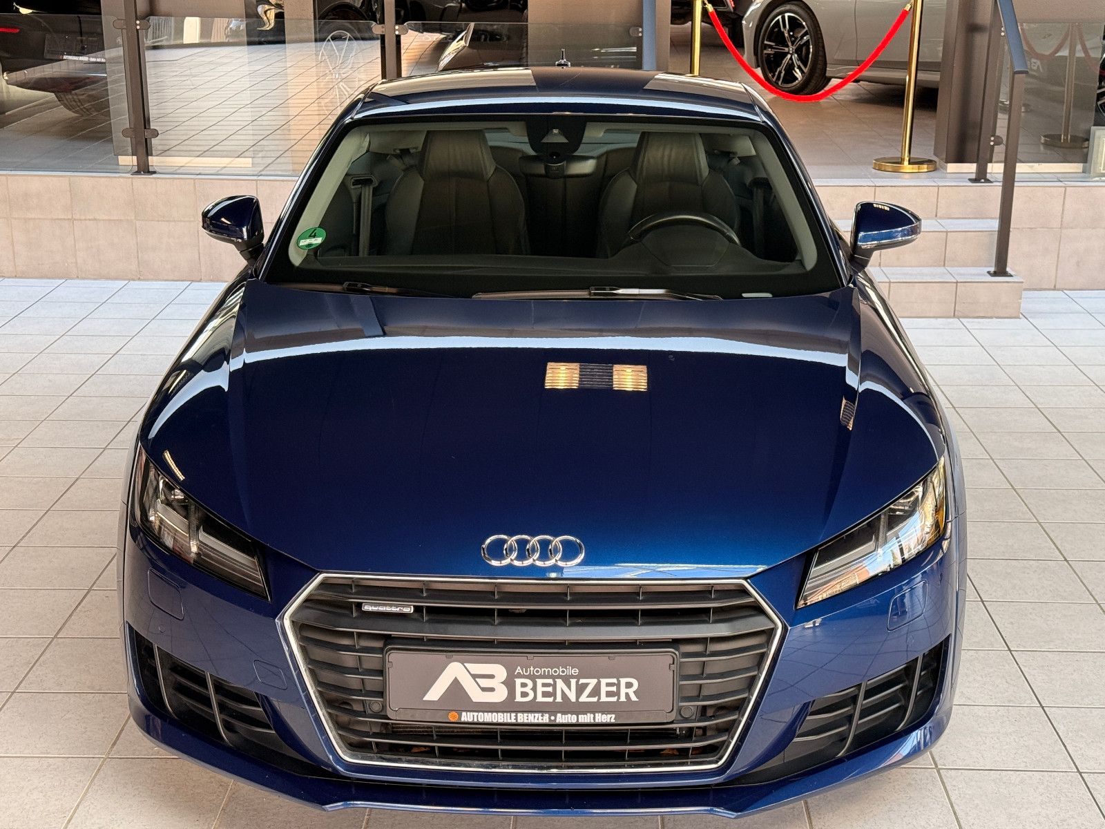 Fahrzeugabbildung Audi TT Coupe 2.0 TFSI Quattro /AUTOMATIK/NAVI/ALCANT