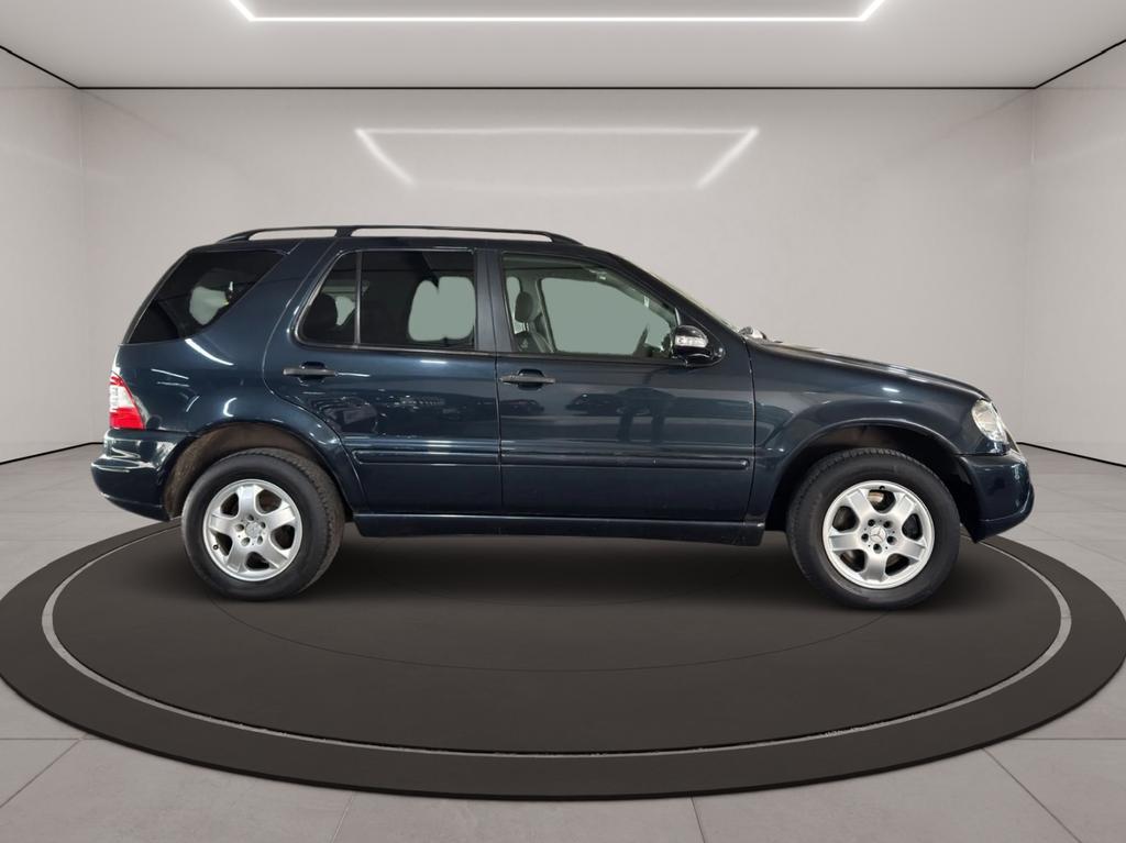 Mercedes-Benz ML 270