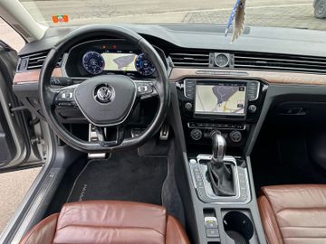 Volkswagen Passat Variant - 11