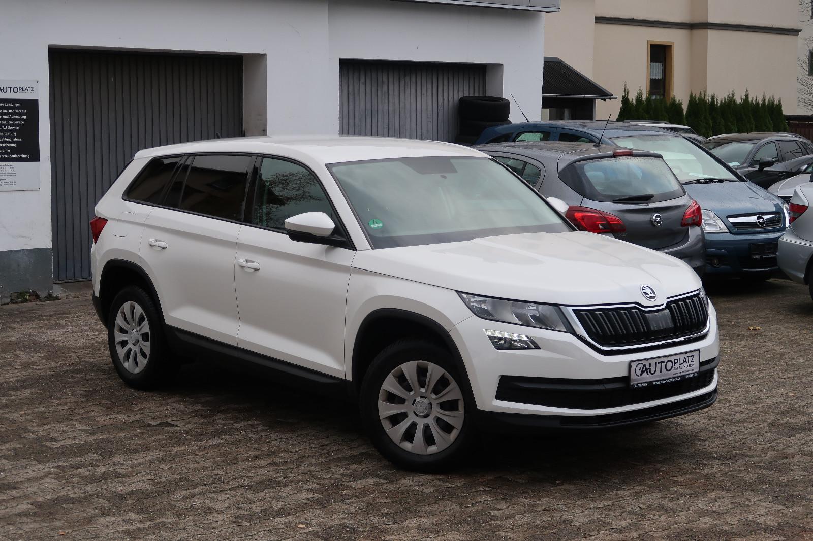 Skoda Kodiaq 2.0 TSI DSG 4x4 *7-SITZER *KLIMA *TEMPOMA
