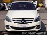 Mercedes-Benz B Electric Drive Navi PDC SHZ St.Heiz 8fach - scheckheftgepflegte Mercedes B Electric Drive