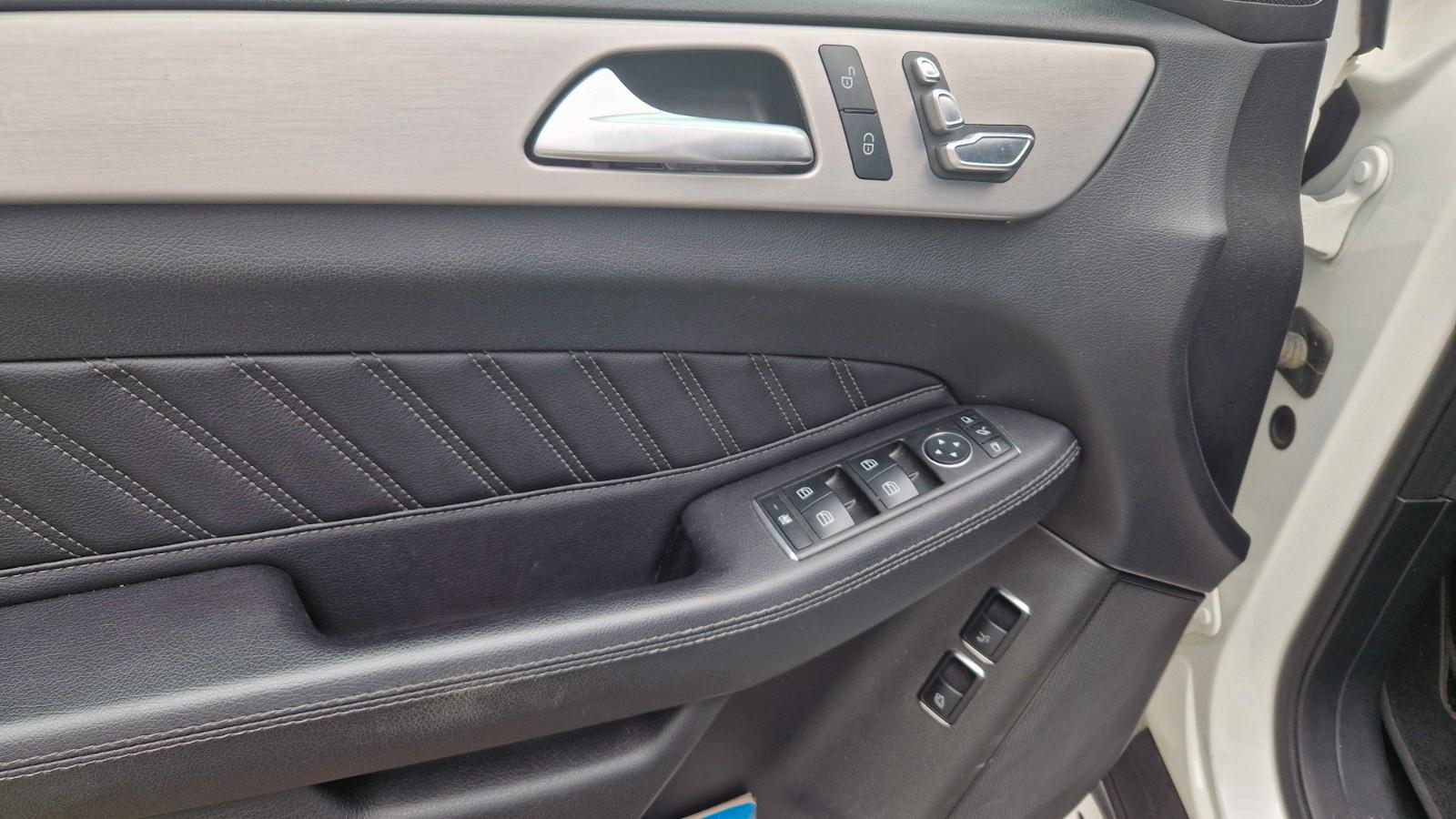 Mercedes-Benz GLE 350 d 4MATIC - AMG-Line
