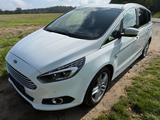Ford S-Max 2,0 TDCi 4x4 Titan.Autom.7S.AHZV Garantie - Ford S-Max von privat