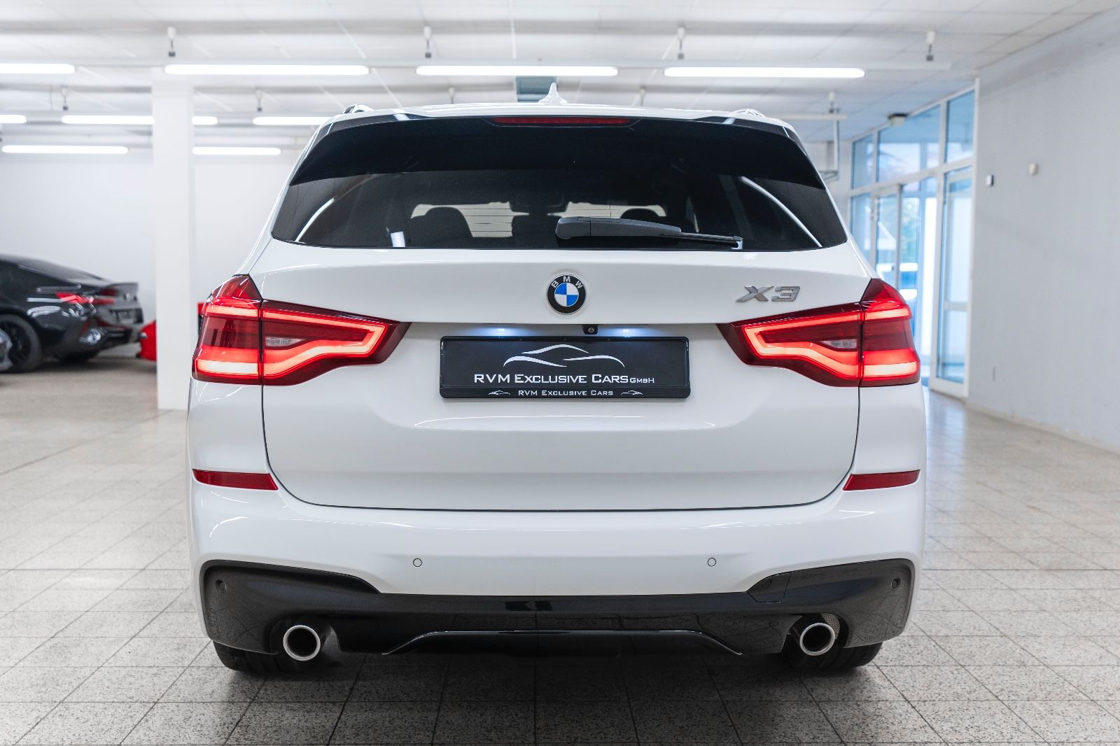 Fahrzeugabbildung BMW X3 Sdrive18D M-SPORT KAM NAV LED RDK LEDER TEMPO