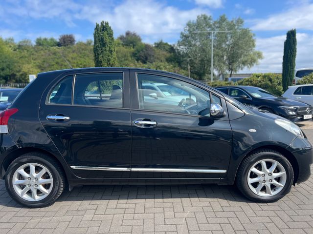 Daihatsu Charade  1,33 Dual-VVT-i Basis Export
