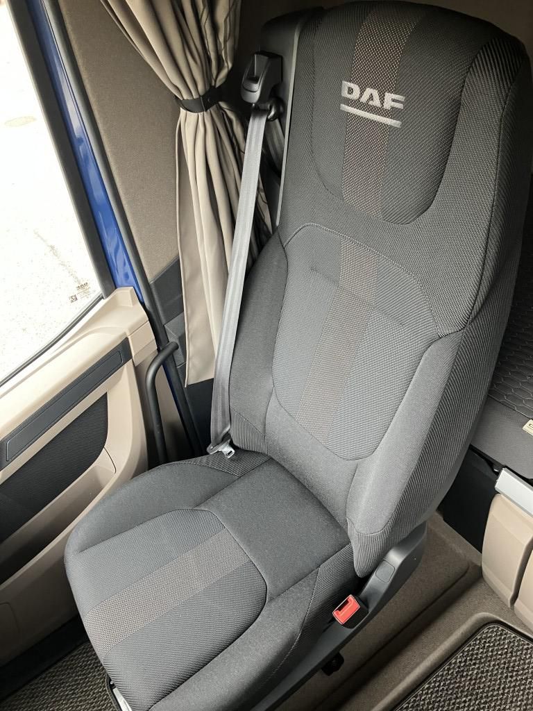 Fahrzeugabbildung DAF FT XG 480