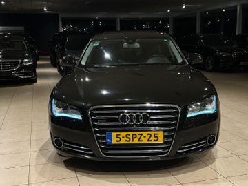 Audi A8 - 3