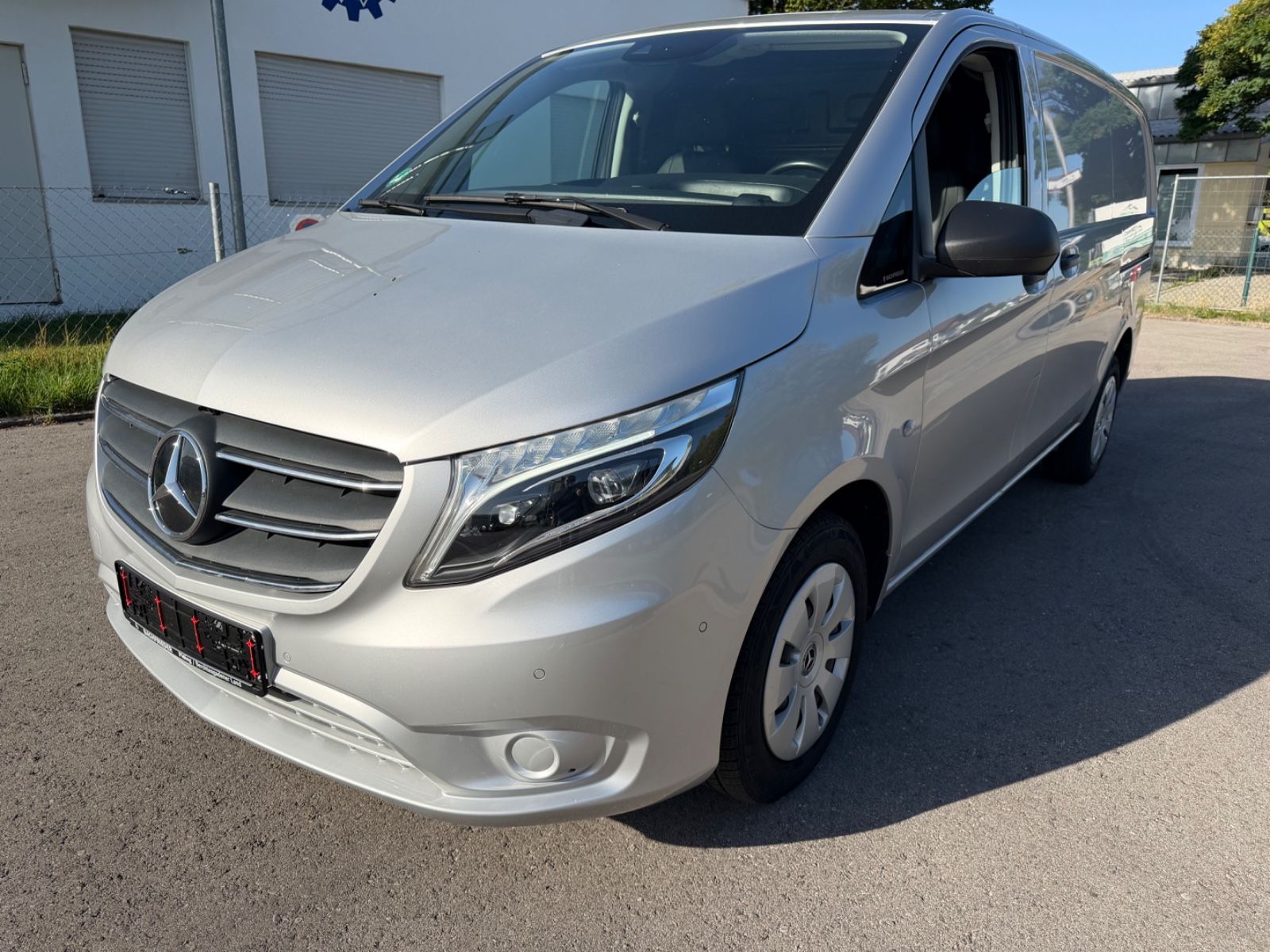 Mercedes Vito - 1