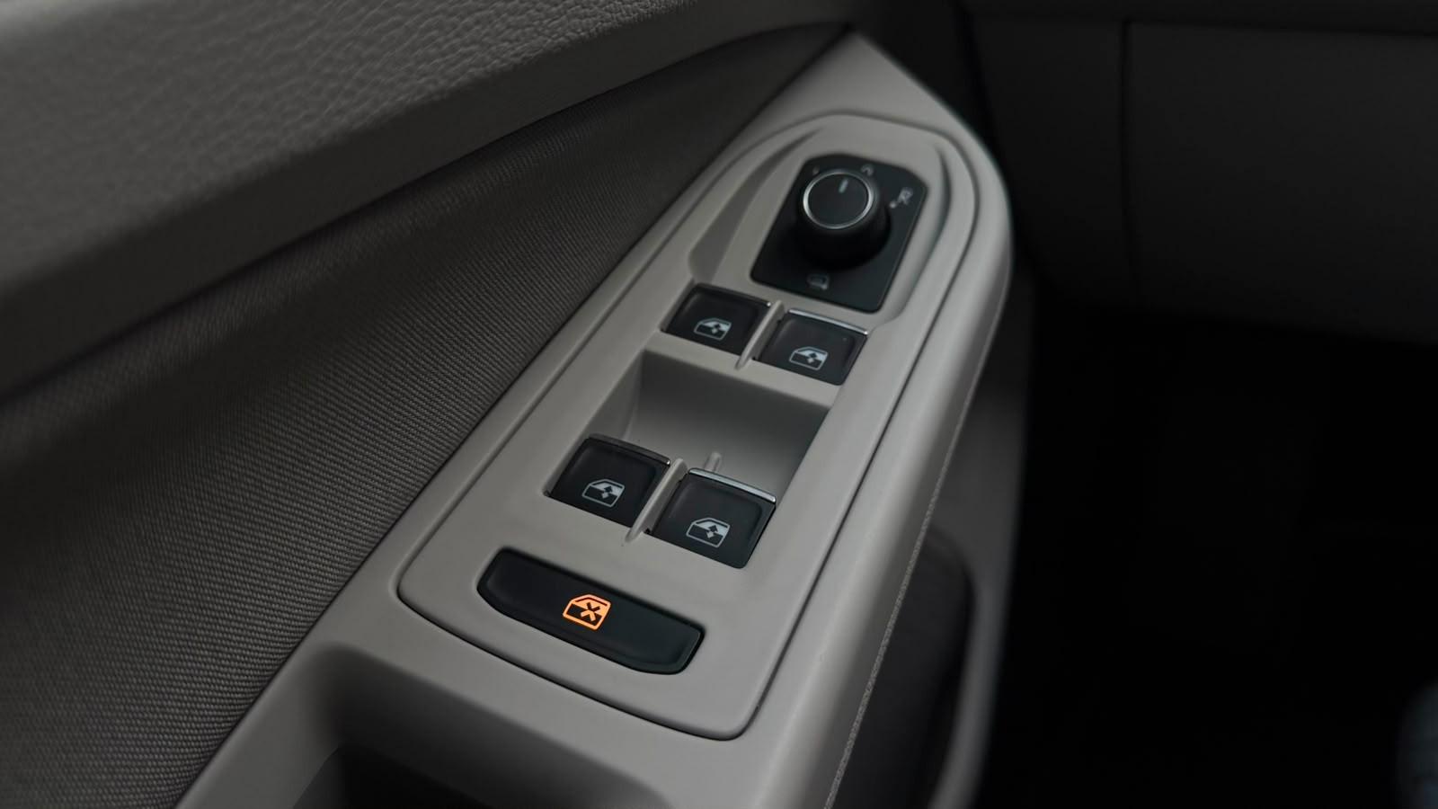 Volkswagen Golf AUTOMATIK/CARPLAY/MASSAGE/GARANTIE, миниатюра 24