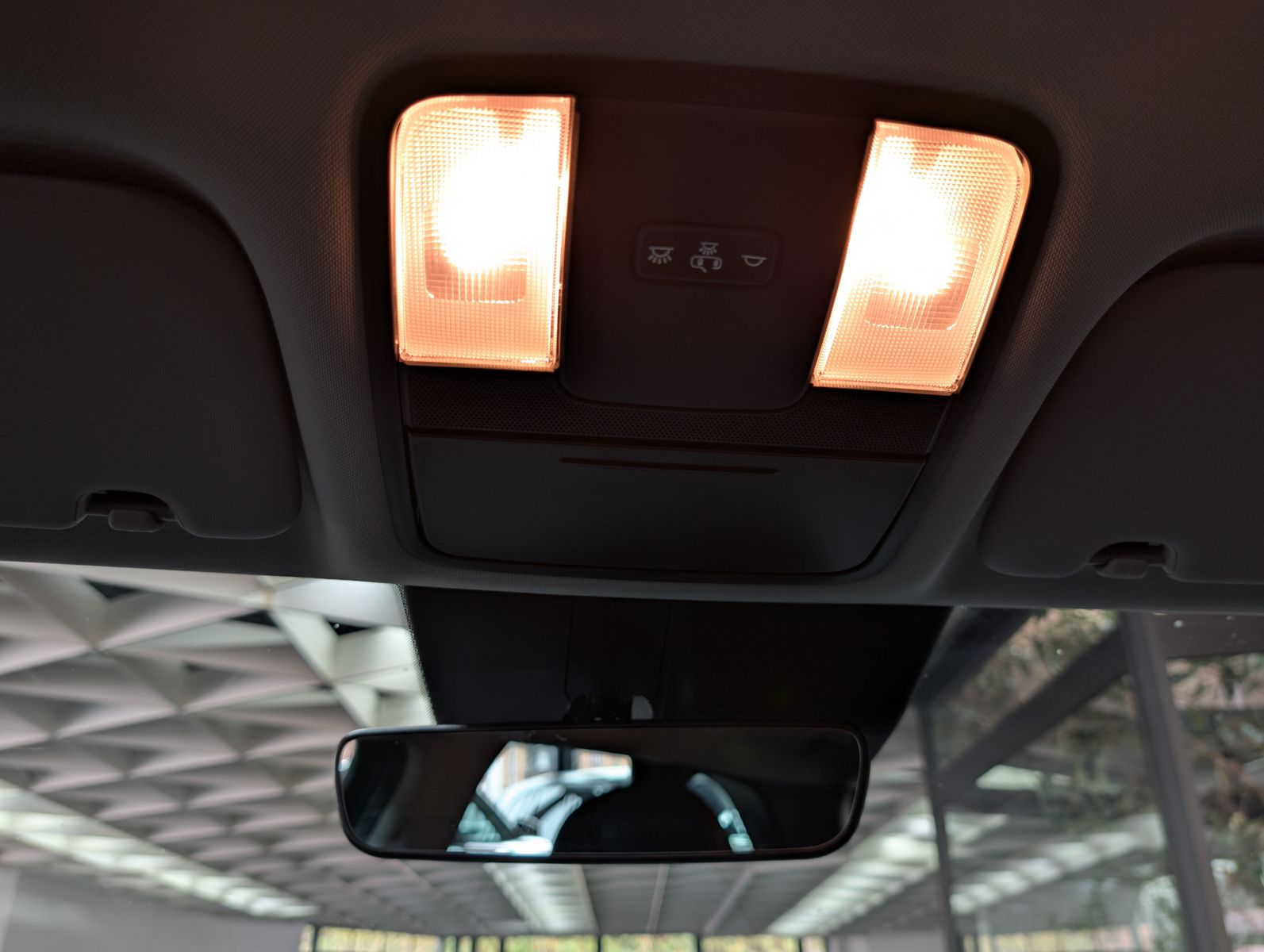 Fahrzeugabbildung Kia cee'd Sportswagon 1.5 DCT Spirit ACC*JBL*KAM*7J