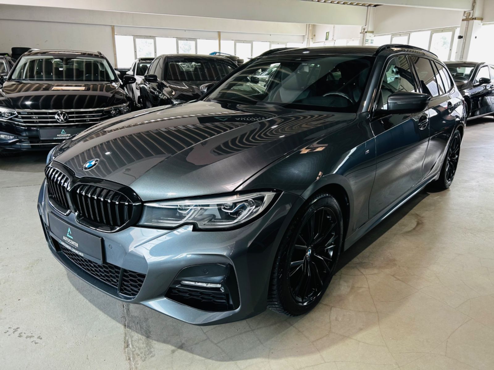BMW 320 d M Sport *Laser*Head-Up*Alcantara*El.Ahk* foto 2