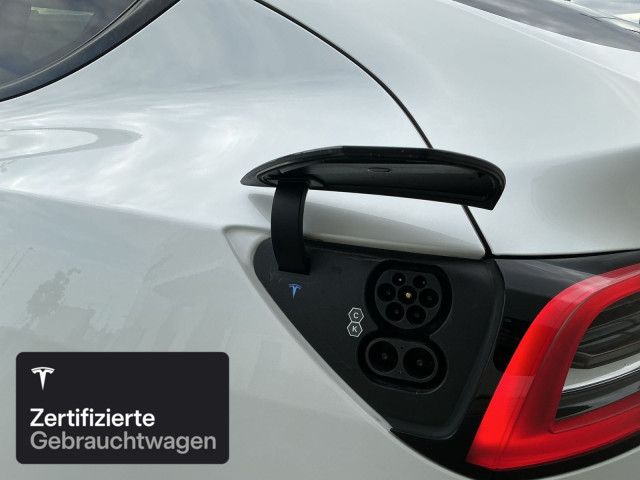 Tesla Model Y Long Range AWD foto 19
