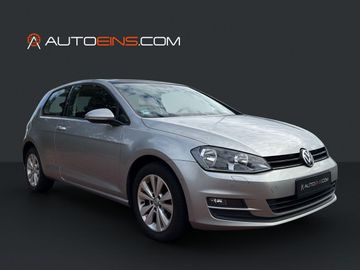 Volkswagen Golf - 1