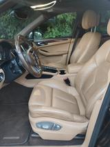 Porsche Macan S S - Porsche: Violett