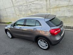 MERCEDES-BENZ GLA 200 1,6 Benzin Navi Automatik 80Tkm TÜV01/28