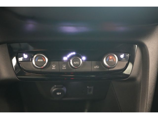 Corsa F FACELIFT GS AT+LED MATRIXLICHT+NAVI+RÜCK