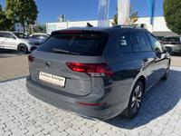 Volkswagen Golf VIII Variant 1.5 TSI Move (AppConnect+NAVI+