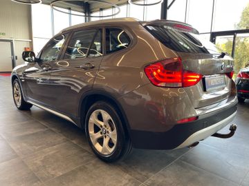 BMW X1 sDrive 18d *NAVI*BI-XENON*AHK*TEMPOMAT*SZ.HZ.