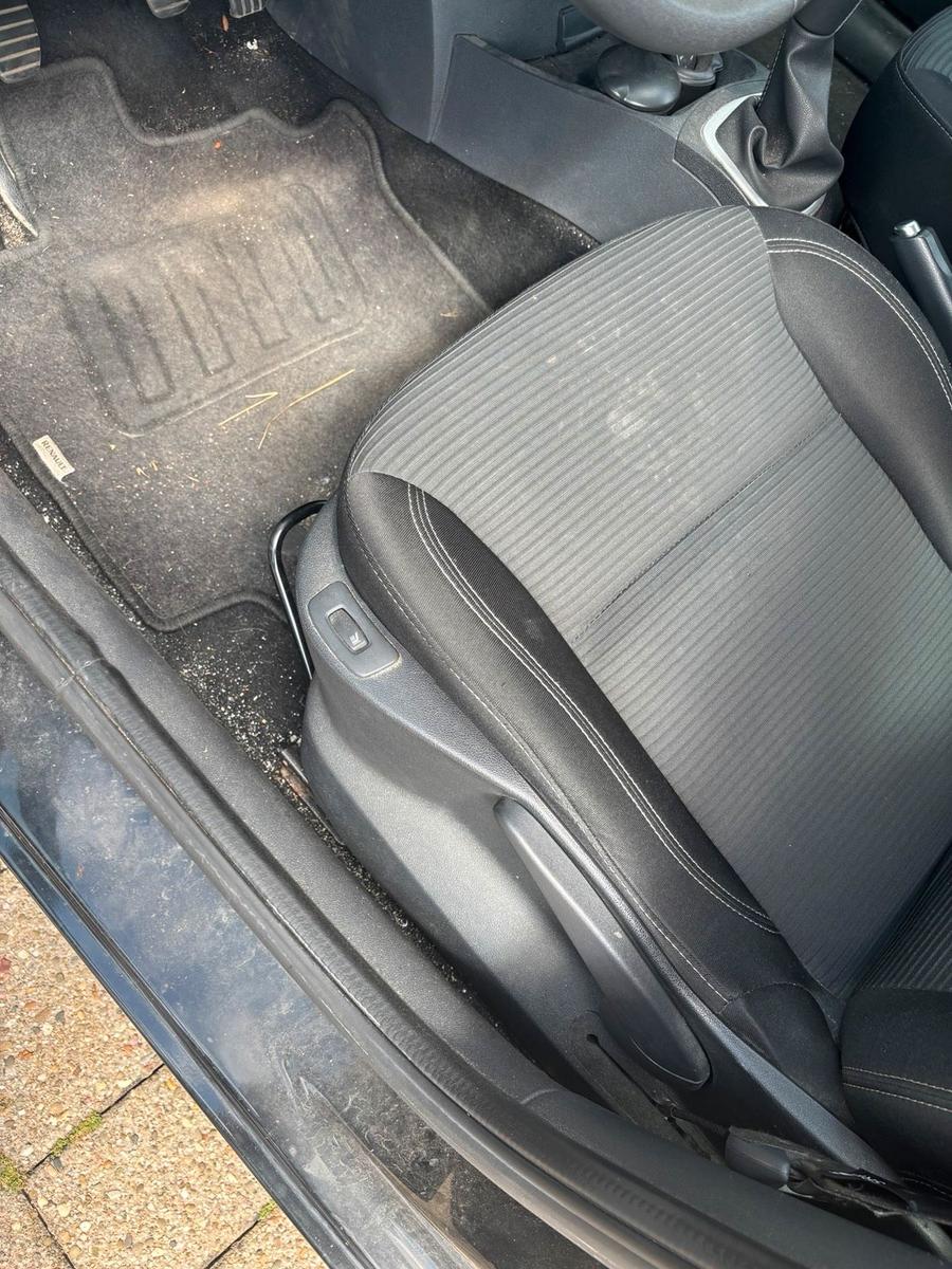 Renault Clio 2012 — photo 5