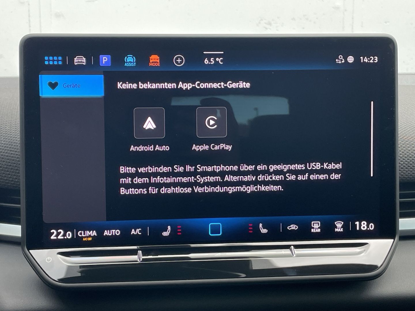 T-Roc R-Line 1.5eTSI DSG HUD/360°Kamera/Navi/ACC