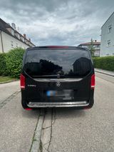 Mercedes-Benz V Klasse 250. Diesel Avantgarde extra lang - Mercedes-Benz E 250 aus 2019