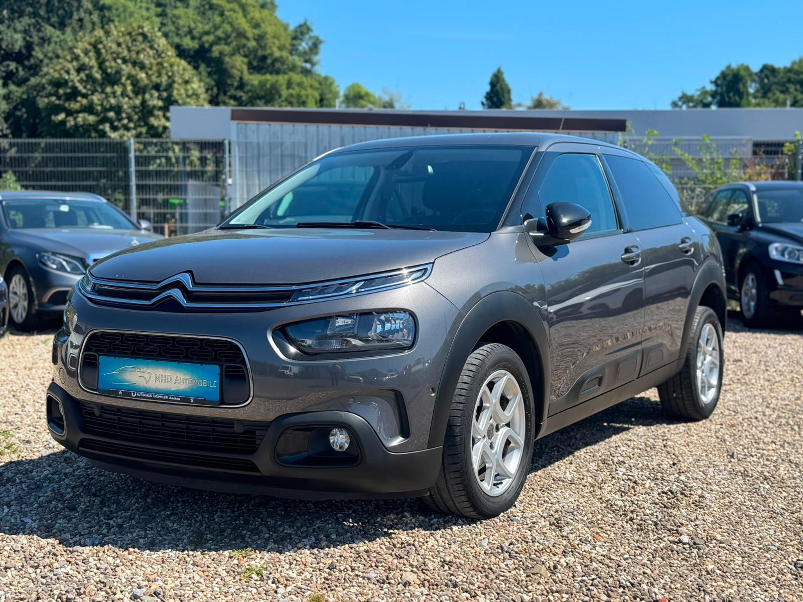 Citro ën C4 Cactus Shine Automatik Navi Kamera