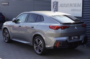 BMW X2 - 8
