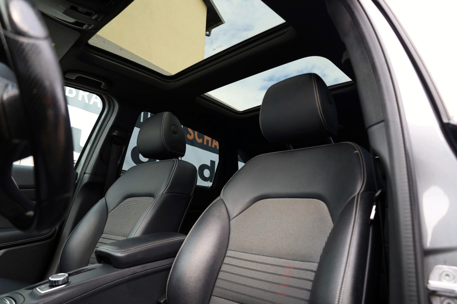 Fahrzeugabbildung Mercedes-Benz B 220 d 4MATIC DCT, T.Leder,Navi,SH,Panorama +WR