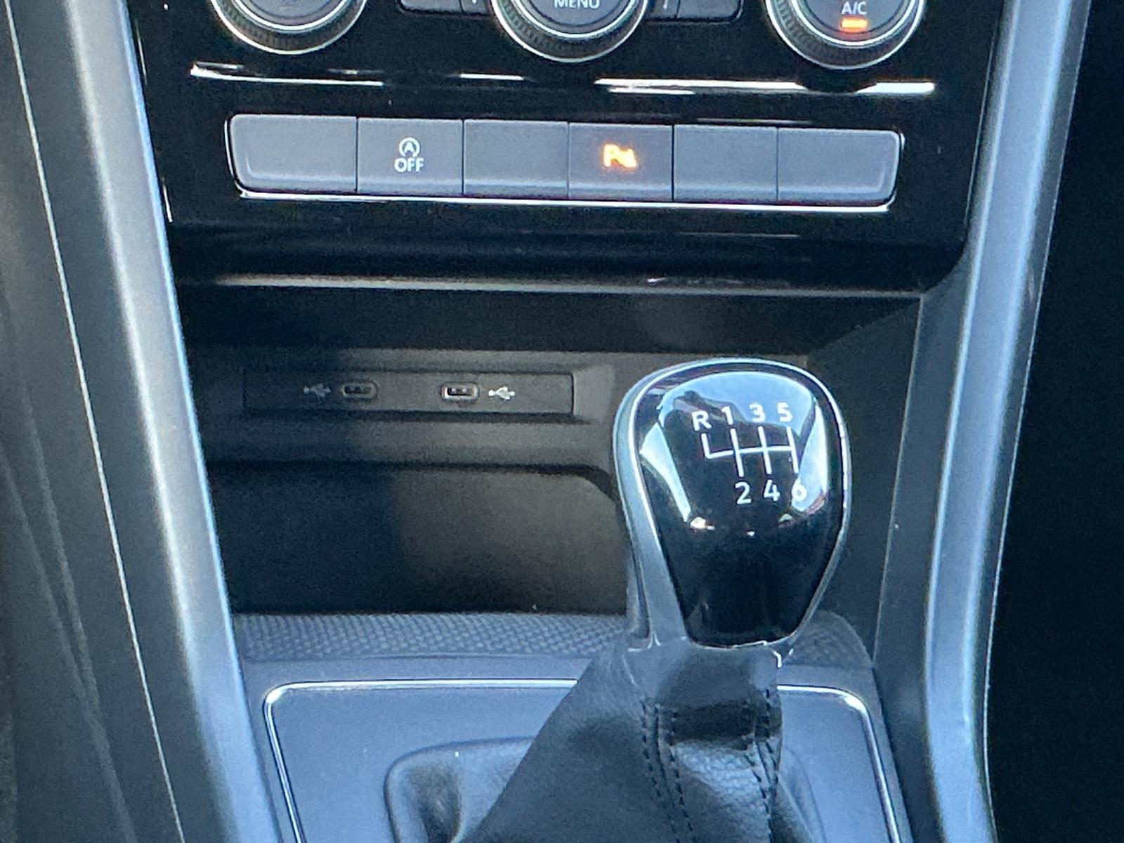 Volkswagen Touran United Start-Stop AHK SHZ BT Carplay, миниатюра 27