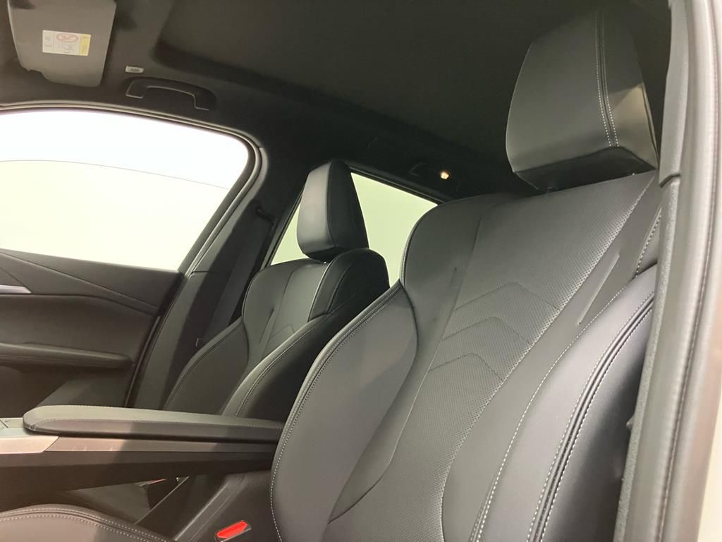 BMW 223 Active Tourer - Bild 25