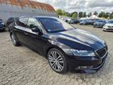 Skoda Superb 2.0 TDI DSG Style Leder Bi-Xenon Navi ACC - Skoda: Unfallwagen