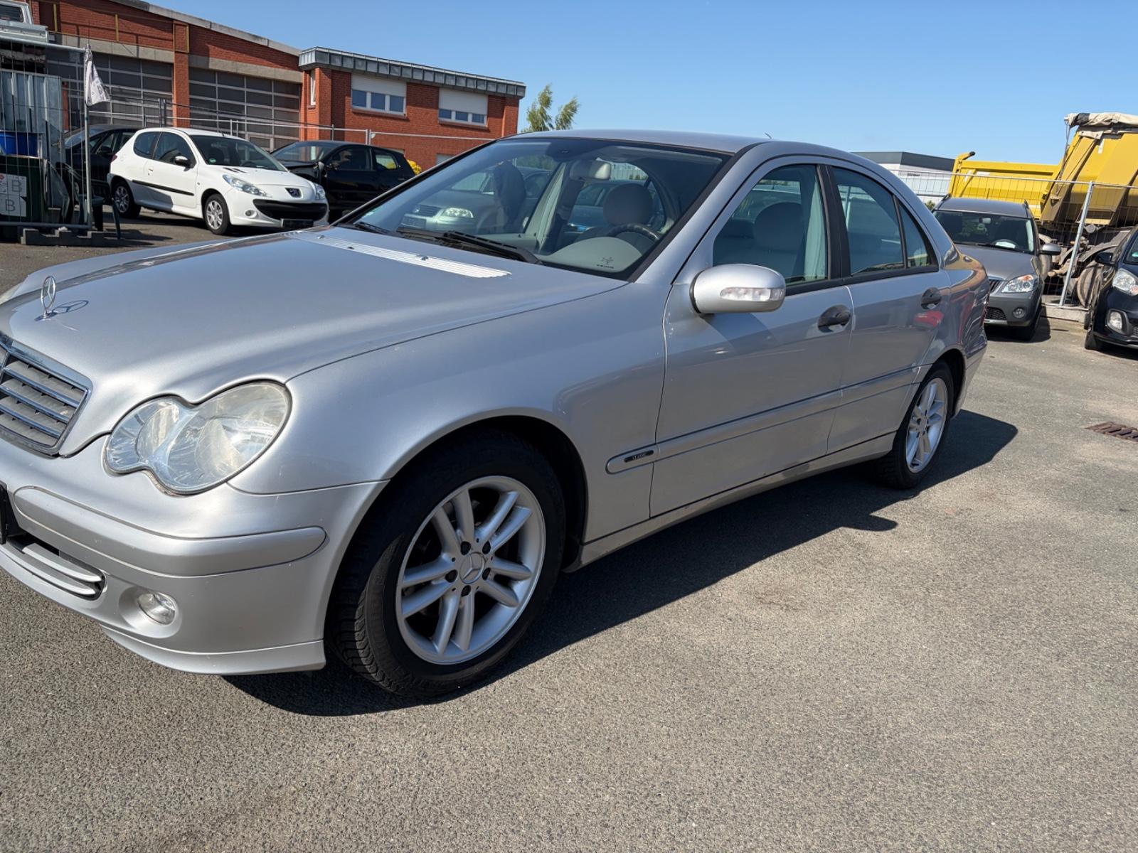 Mercedes-Benz C 180 ELEGANCE