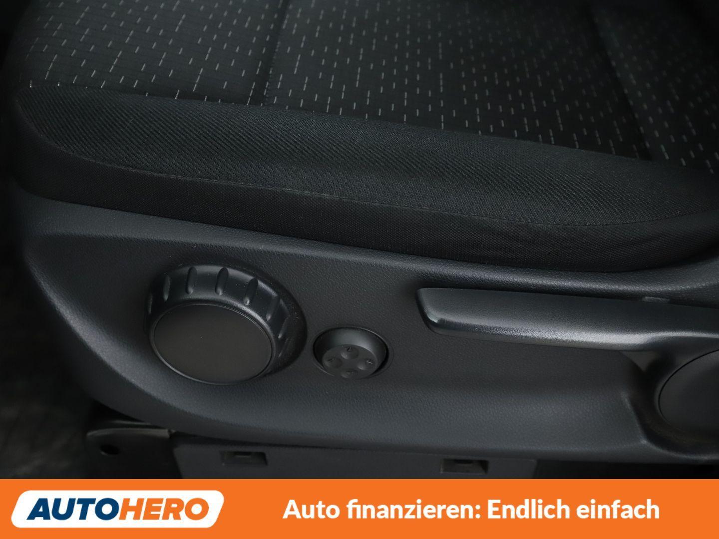 Mercedes-Benz Vito Tourer 124 CDI Pro 4x4 kompakt Aut.*NAVI*