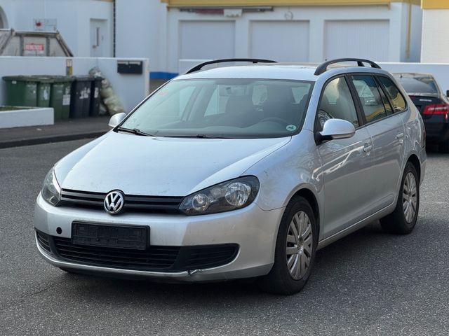 Fahrzeugabbildung Volkswagen Golf 1.6 TDI 4MOTION Comfortline Variant