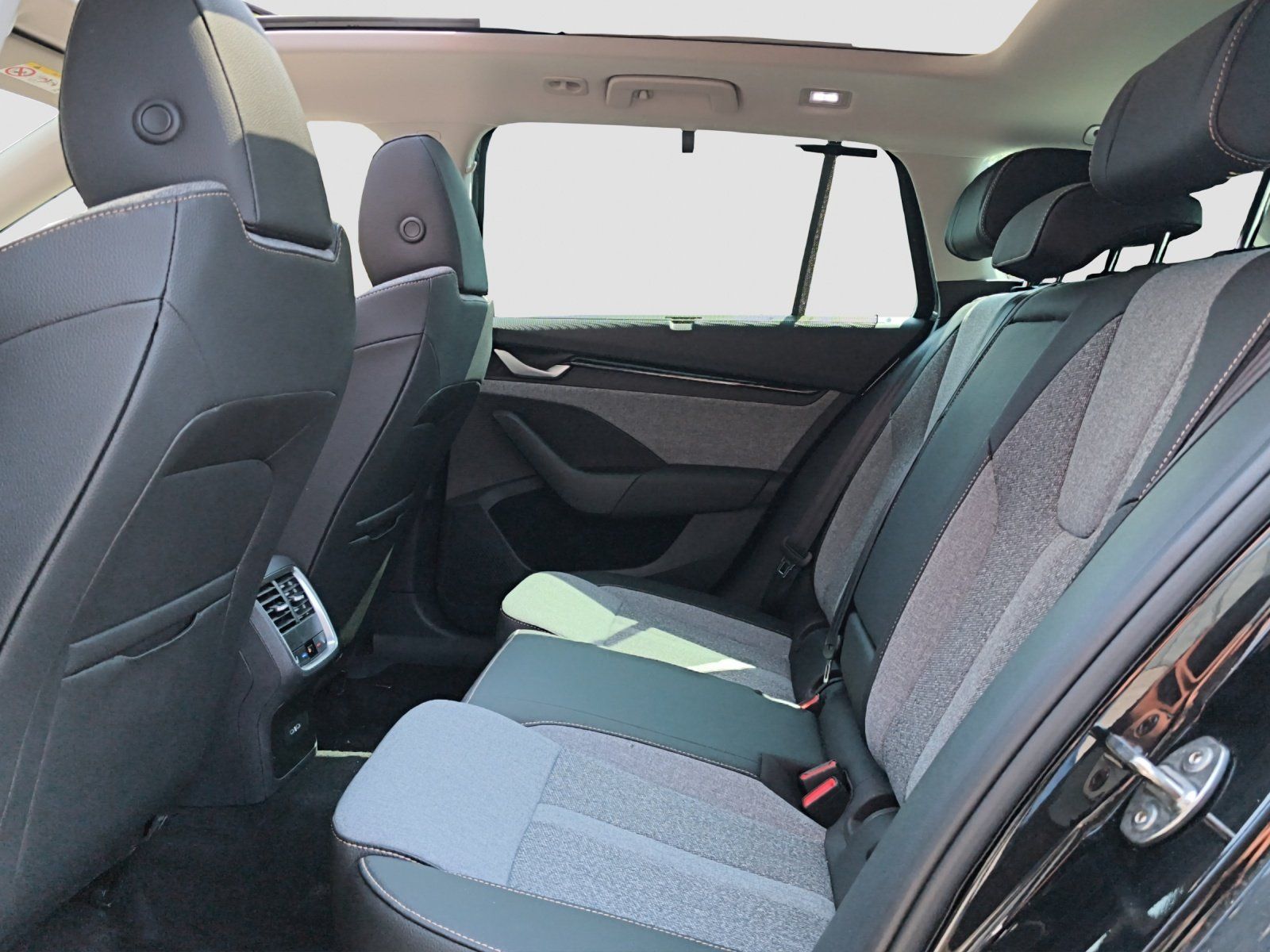 Skoda Octavia - Bild 17