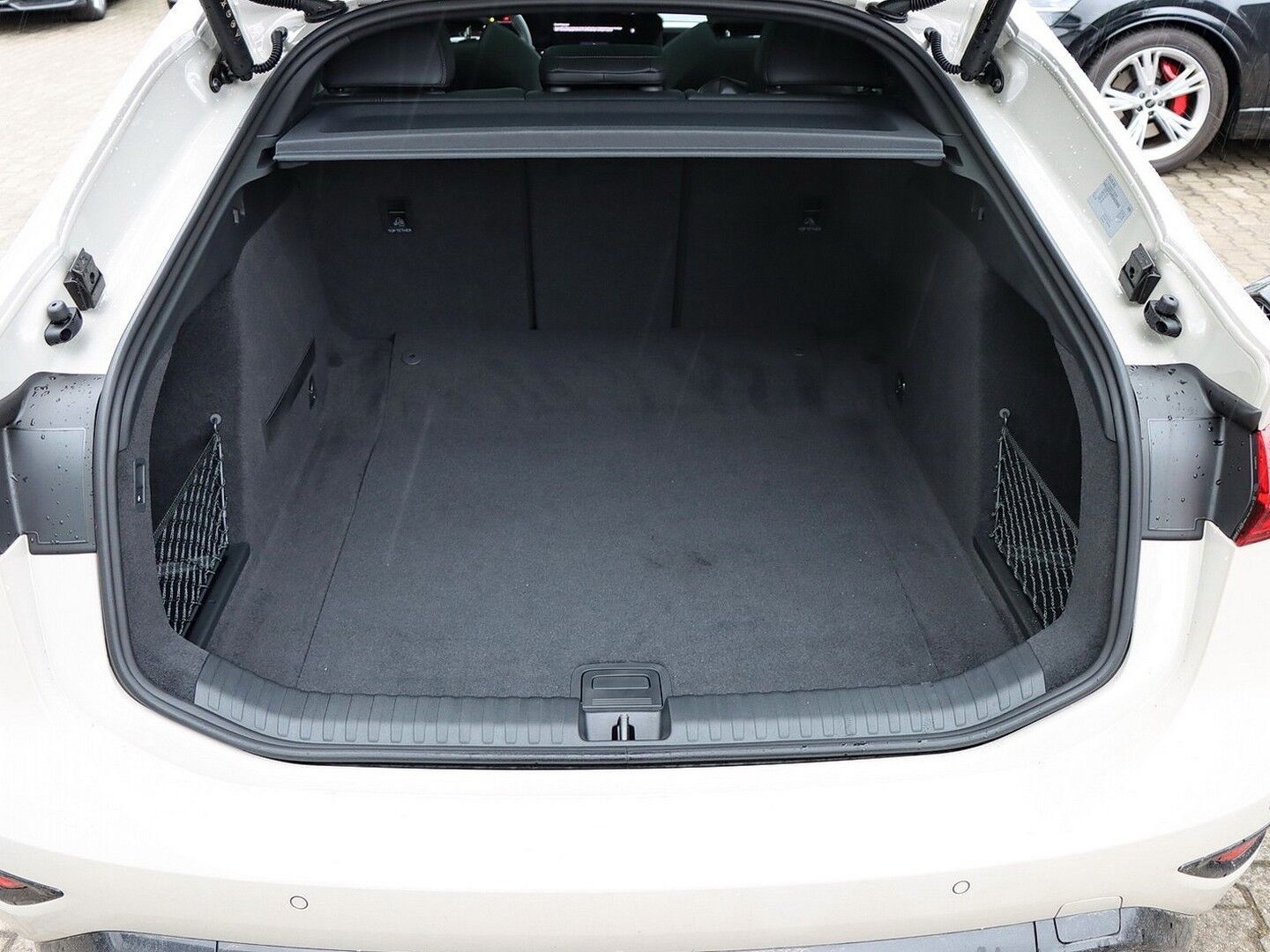 Audi A6 e-tron - Bild 8