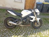 Triumph Street Triple 675 - TRIUMPH 675