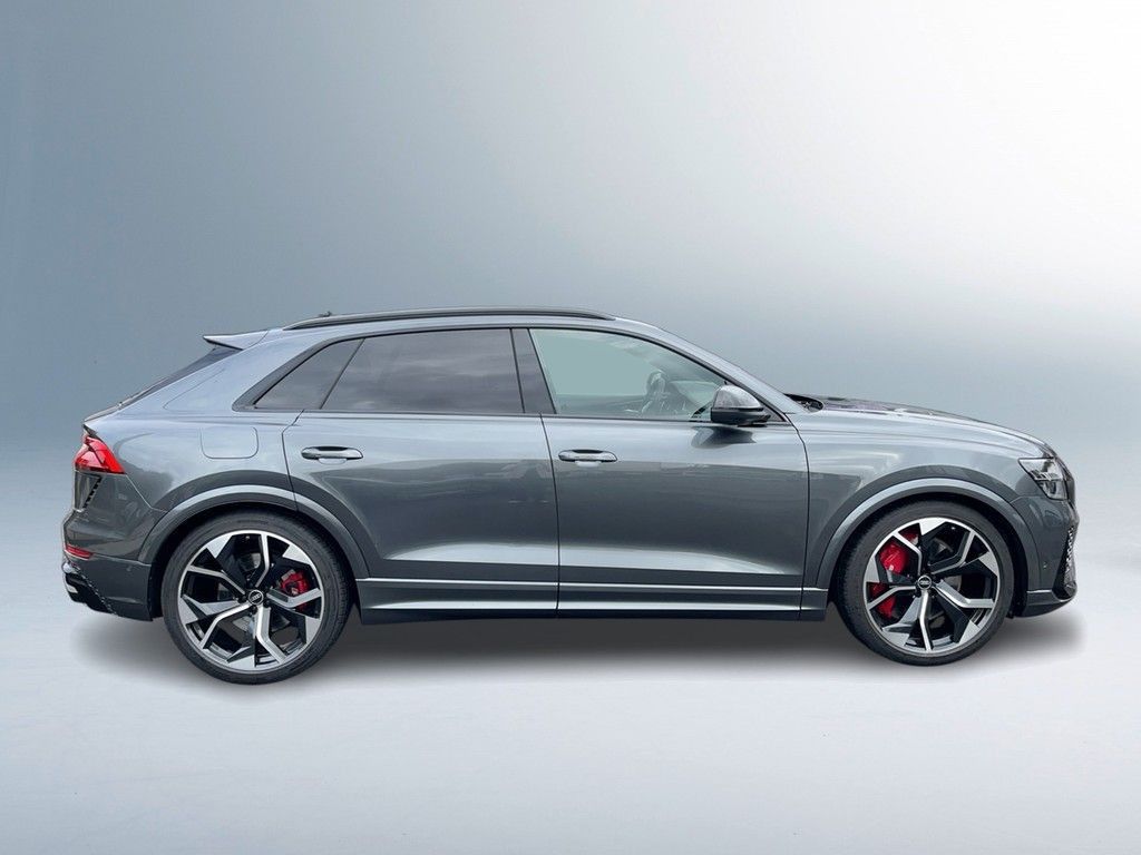 Audi RSQ8 - Bild 10