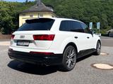 Audi SQ7 4.0 TDI HeadUp-StandH-360-LED-7Sitzer-AHK - Audi SQ7 von privat