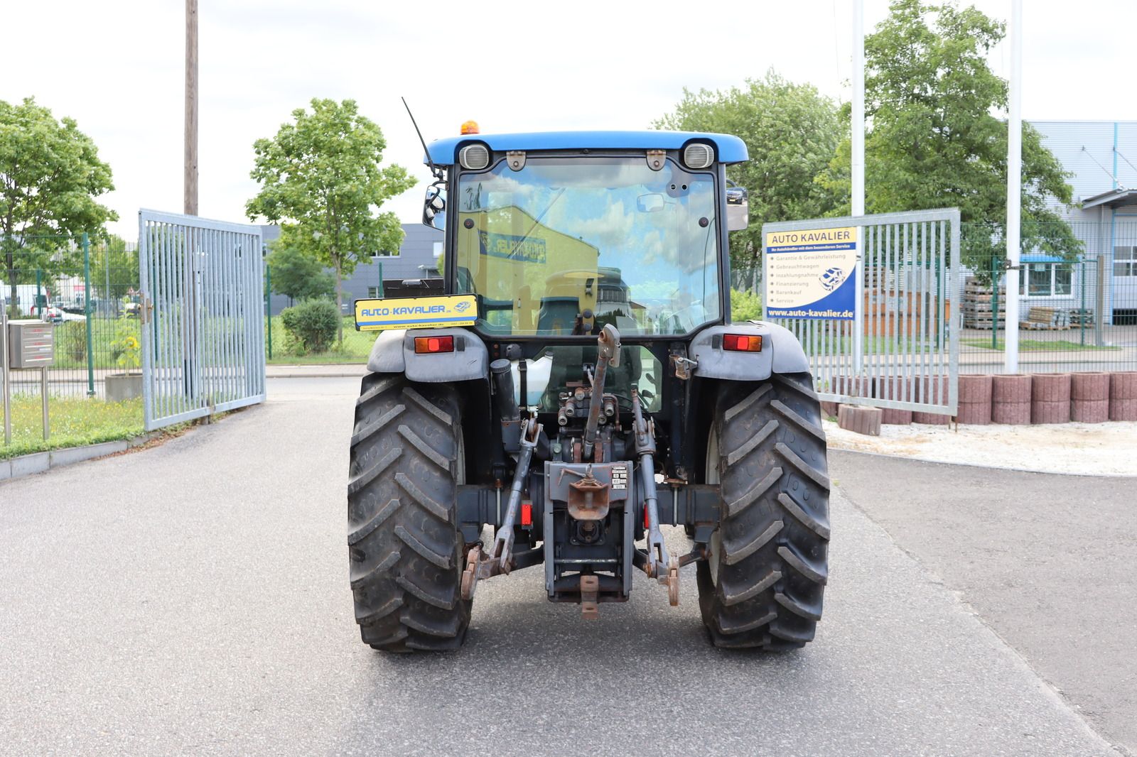 Fahrzeugabbildung Ford New Holland TN55D