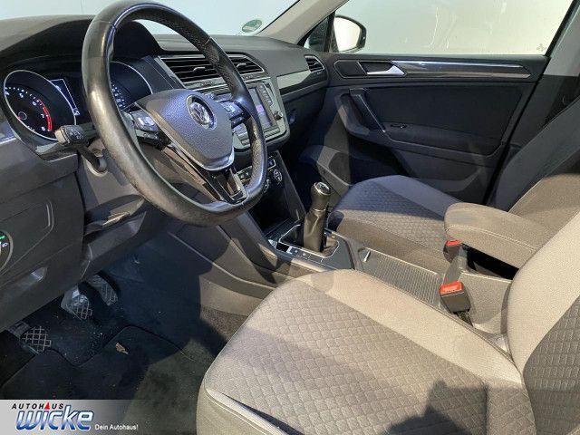 Tiguan 1.4 TSI BMT Comfortline NAVI KLIMA LED