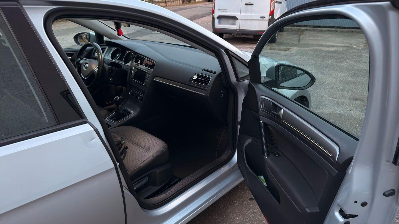 Volkswagen Golf 2013 — photo 10
