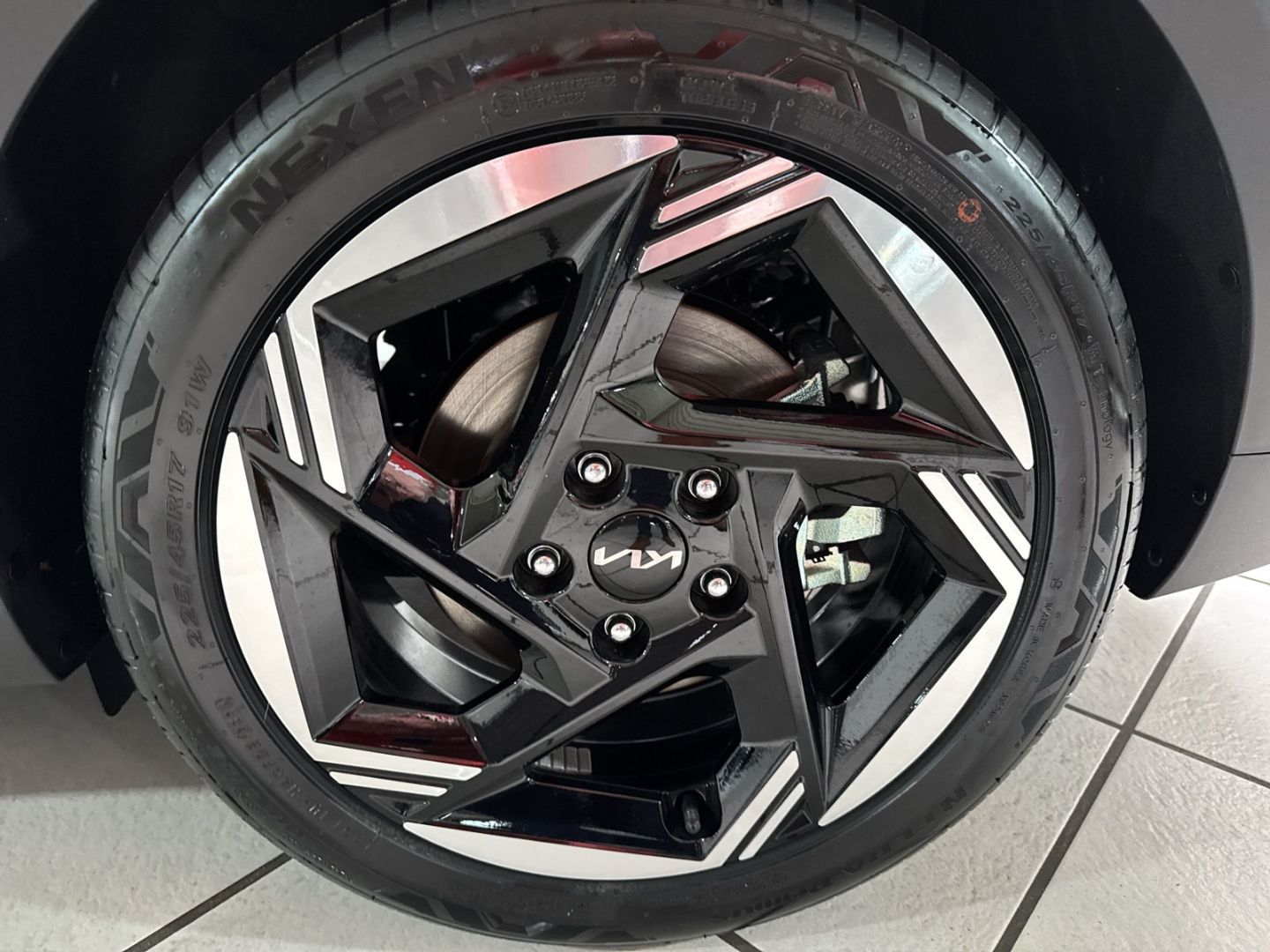 Kia K4 - Bild 17