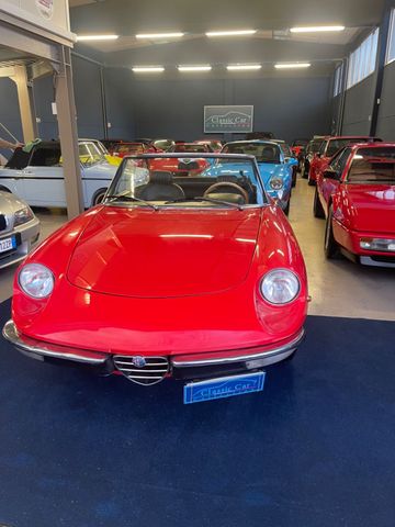 Alfa Romeo Spider 1.3