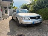 Audi A6 4b 2.4 Liter - Audi A6 aus 2000: Kombi