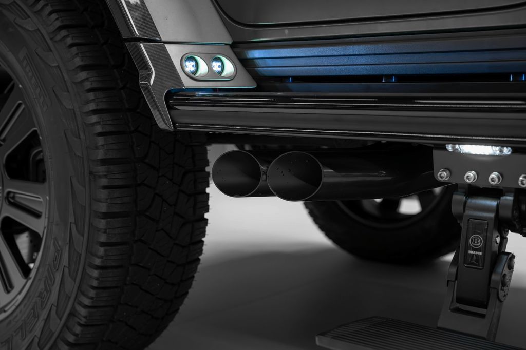 G 63 AMG 4×4² BRABUS 800 NEW AXLE FULL CARBON - Bild 10