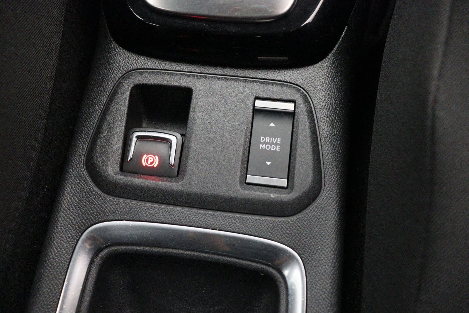 Fahrzeugabbildung Opel Zafira C 1.4 Tourer Active NAVI SHZ 7-Sitzer