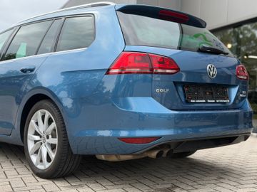 Volkswagen Golf - 9