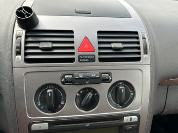 MYAUTOCENTER – Gebraucht- und Jahreswagen mit Werkstattservice in Pfaffenhofen Volkswagen Touran CrossTouran *TÜV 032027*KLIMA*